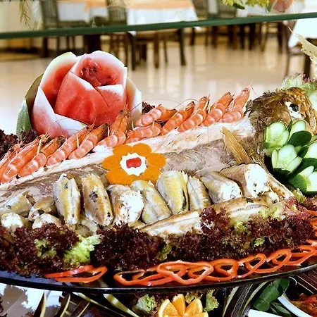Garden 5* Окурджалар